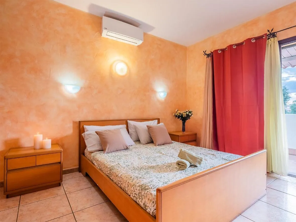Sardinia Family Villas - Villa Mathilde With Private Pool Arzachena
